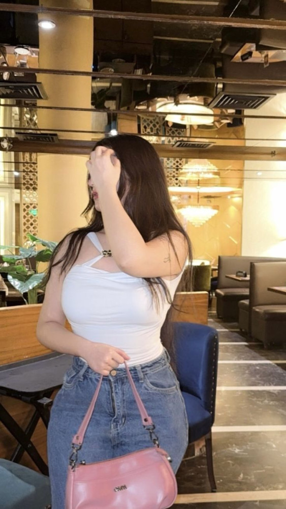 Jaipur Hotel Foreign Escort Service 5 Star for In Calls — Escort in M I Road, Jaipur
